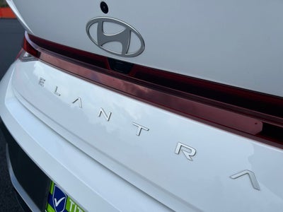 2025 Hyundai Elantra SEL Sport
