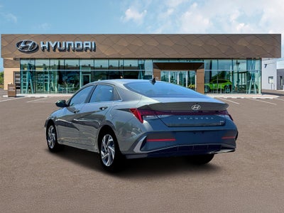 2026 Hyundai Elantra Hybrid Limited