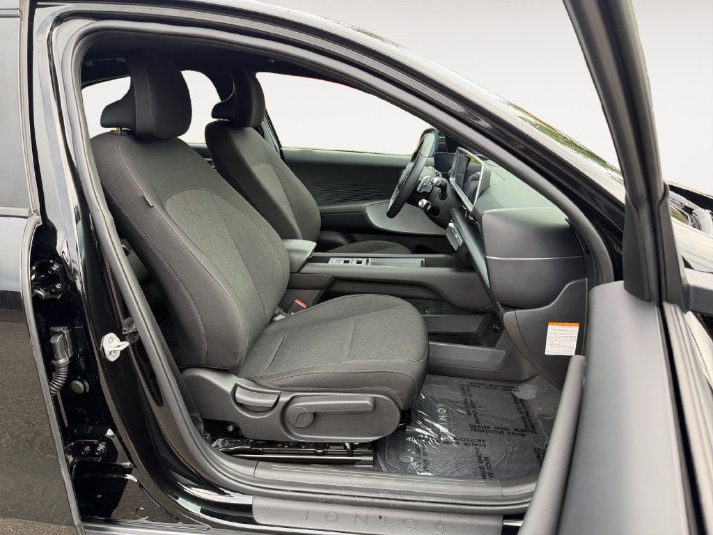 2024 Hyundai IONIQ 6 SE