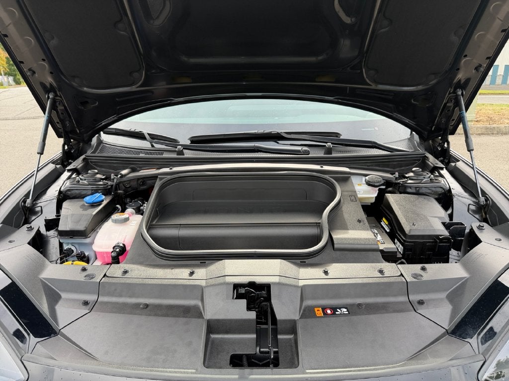 2024 Hyundai IONIQ 6 SE