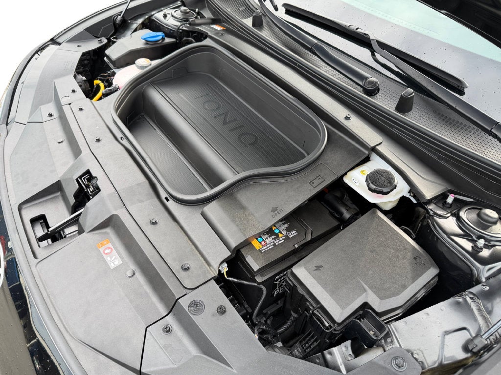 2024 Hyundai IONIQ 6 SE