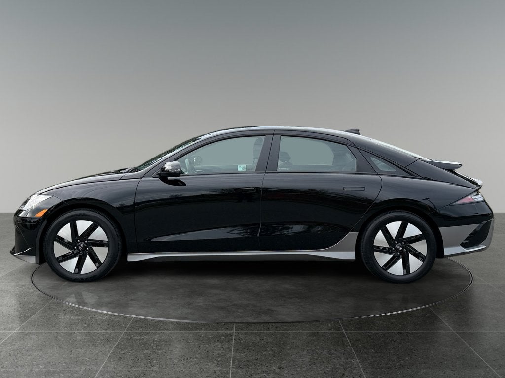 2024 Hyundai IONIQ 6 SE