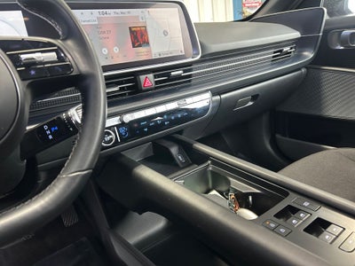 2024 Hyundai IONIQ 6 SE