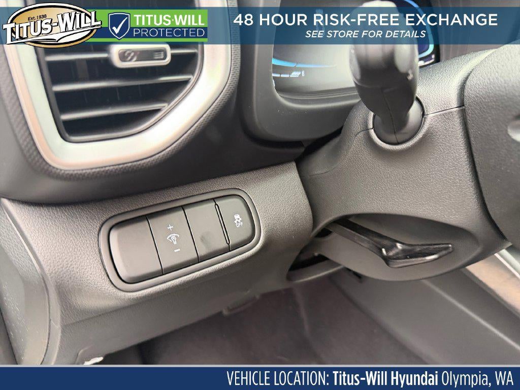 2026 Hyundai Venue SE