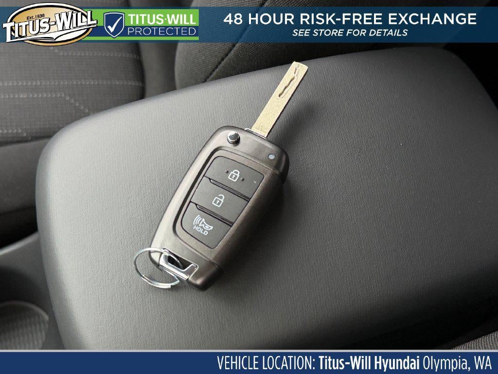 2026 Hyundai Venue SE