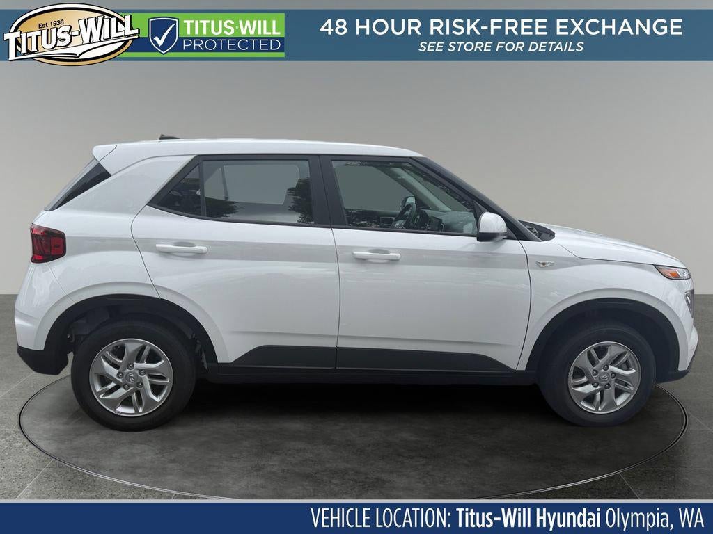 2026 Hyundai Venue SE