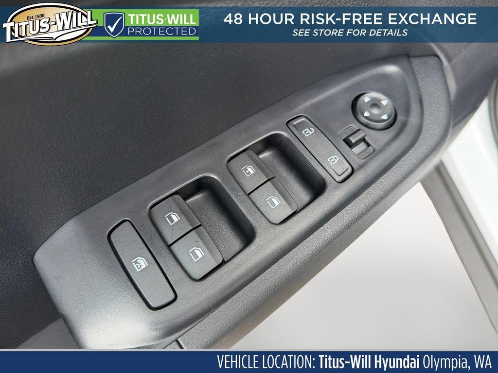 2026 Hyundai Venue SE