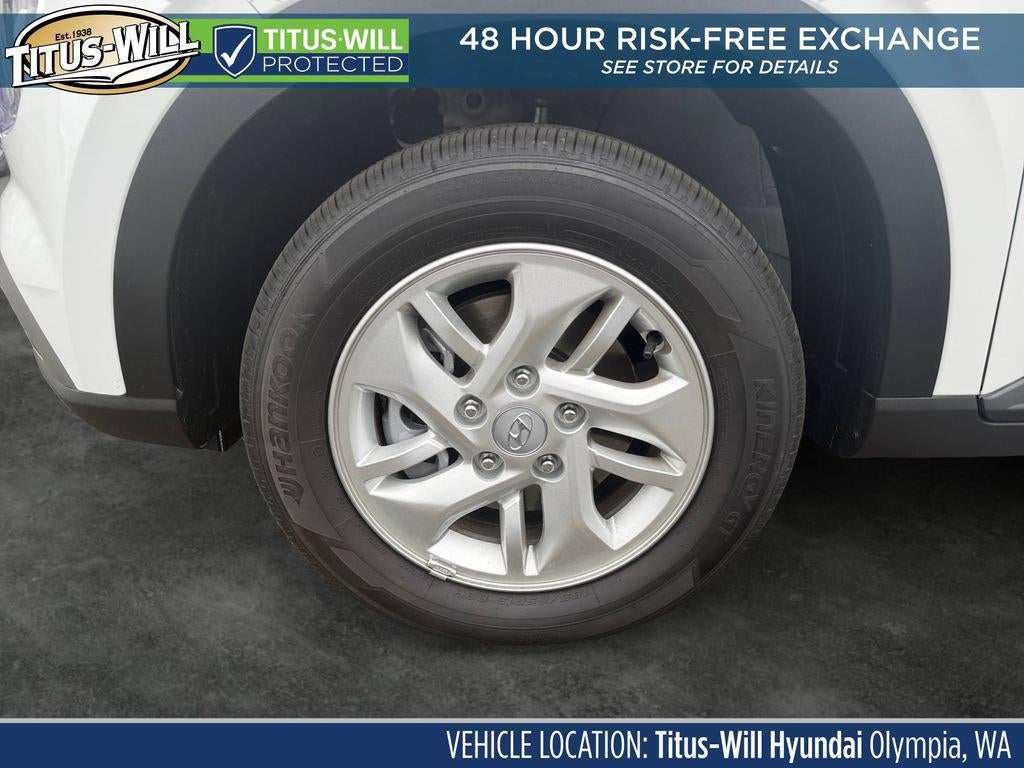 2026 Hyundai Venue SE