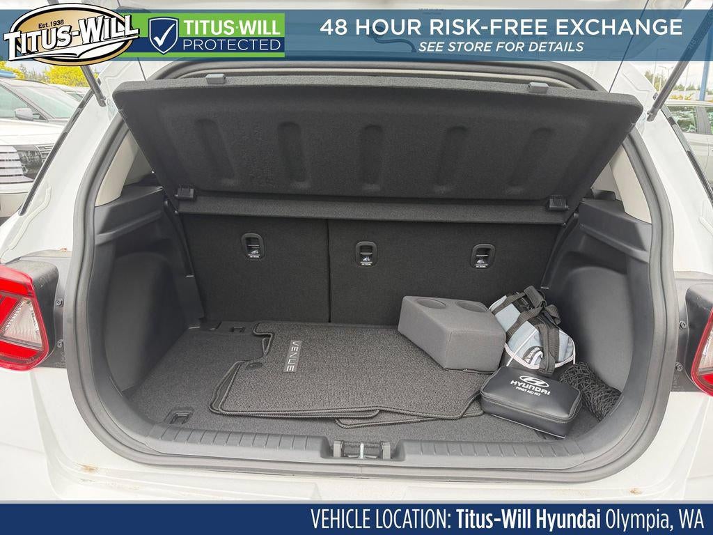 2026 Hyundai Venue SE