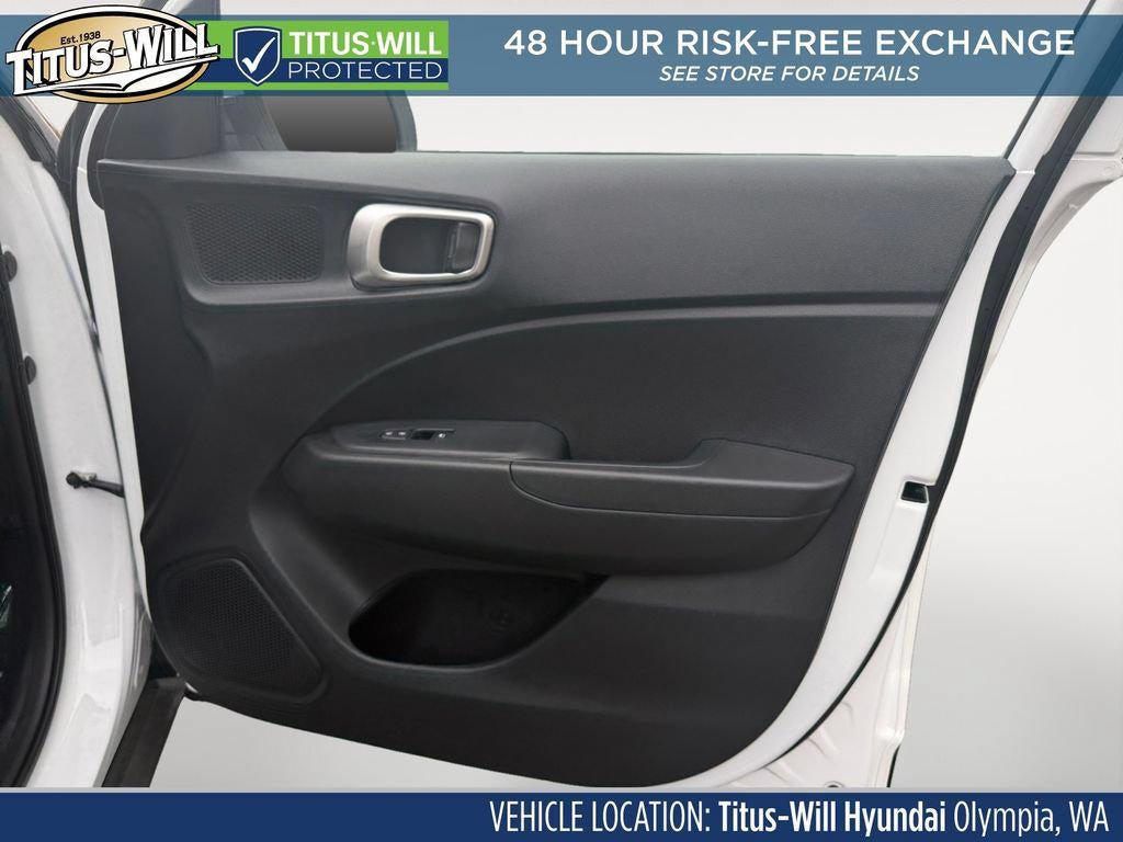 2026 Hyundai Venue SE