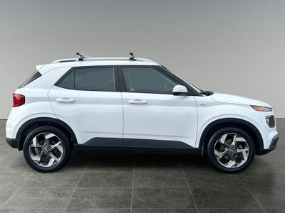 2021 Hyundai Venue SEL