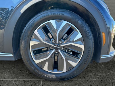2024 Kia EV6 Light
