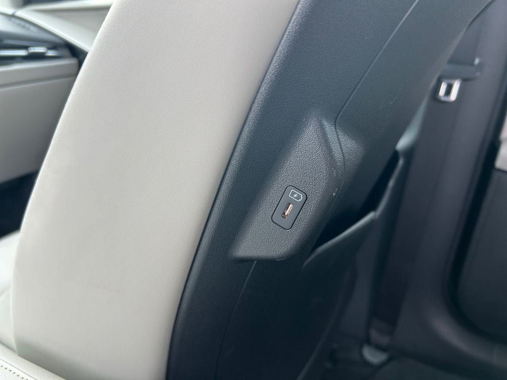 2023 Kia Niro EV Wind