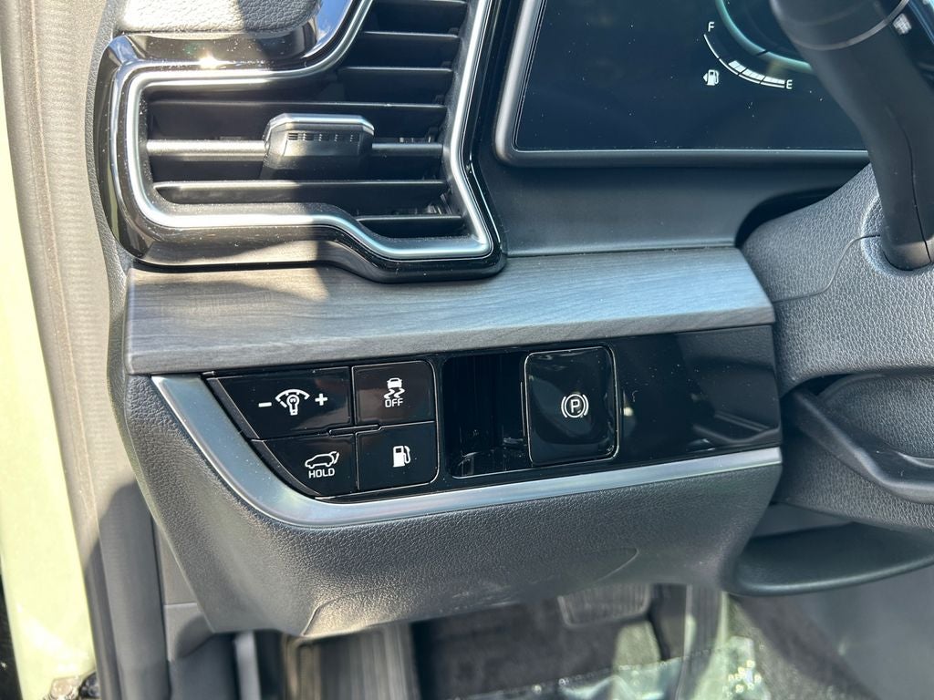 2025 Kia Sportage Plug-In Hybrid X-Line