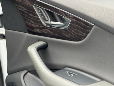 2021 Audi Q8 55 Prestige quattro