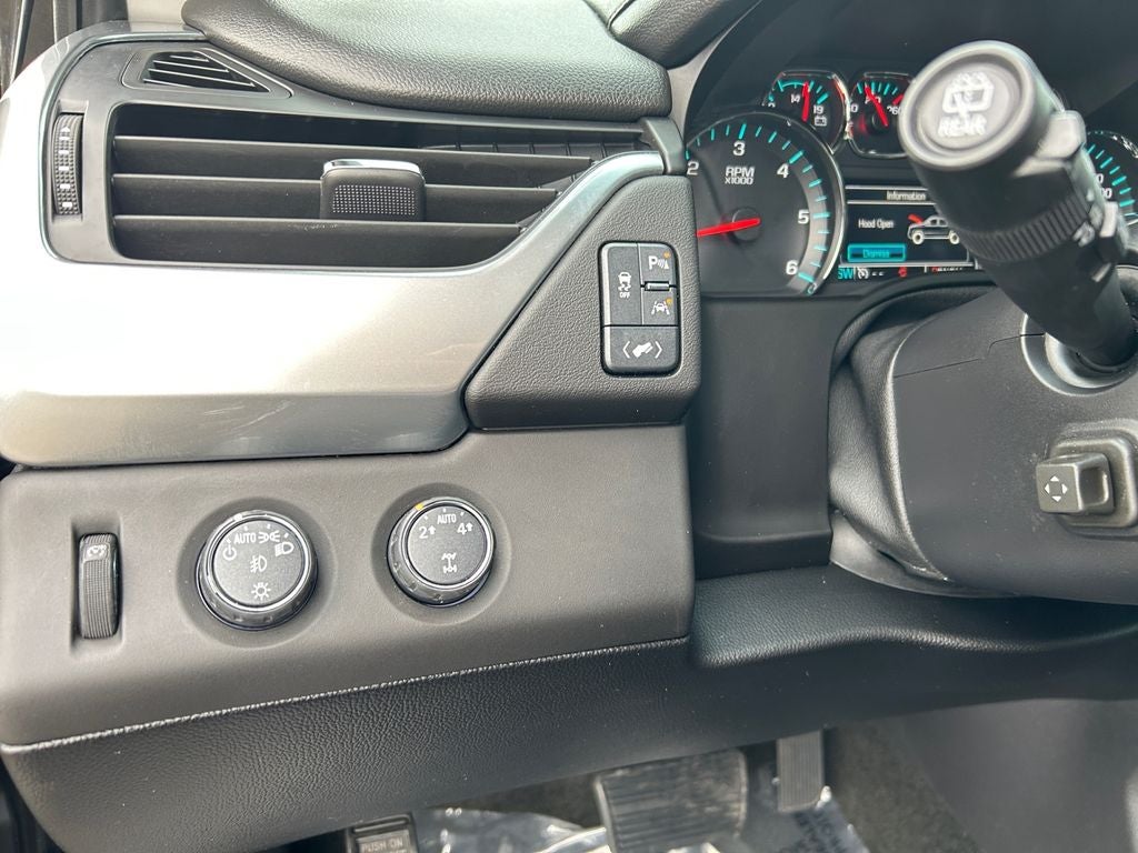 2016 Chevrolet Suburban LT