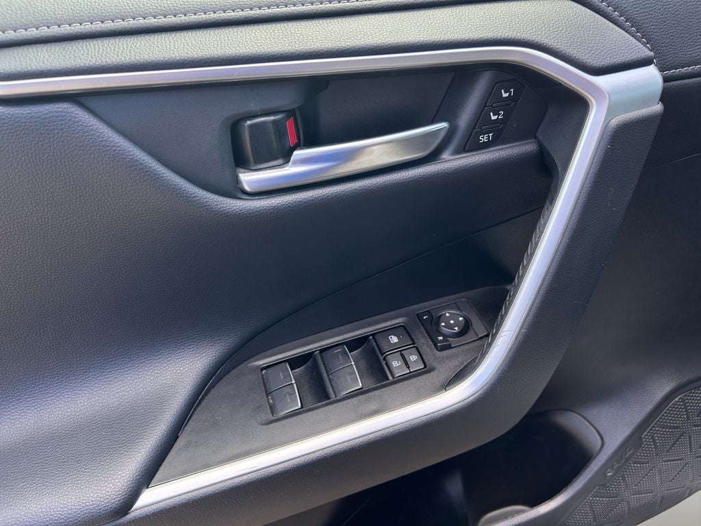 2024 Toyota RAV4 HYBRID Limited