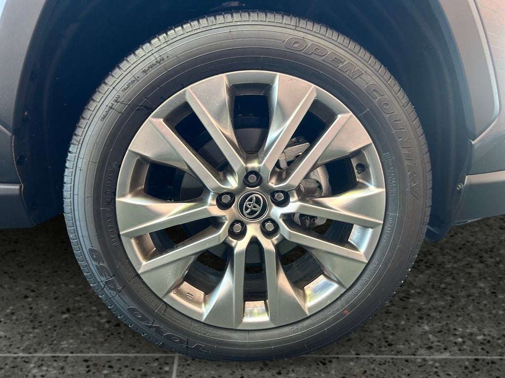 2025 Toyota RAV4 Limited