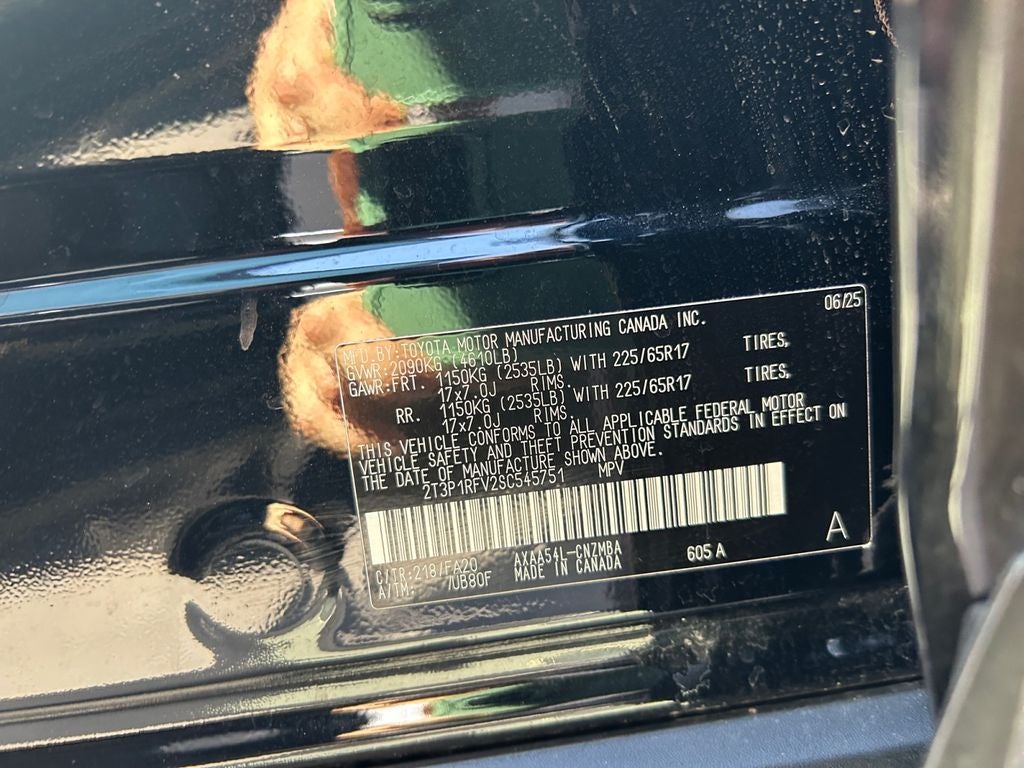 2025 Toyota RAV4 XLE