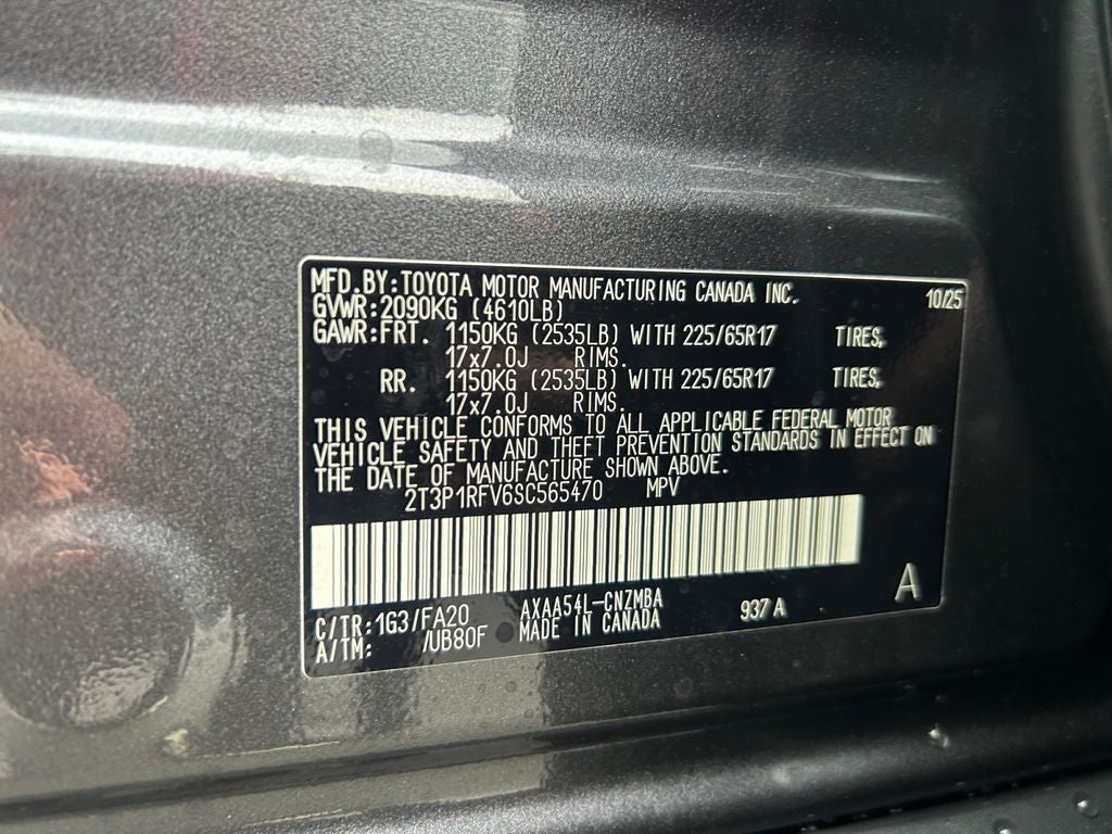 2025 Toyota RAV4 XLE