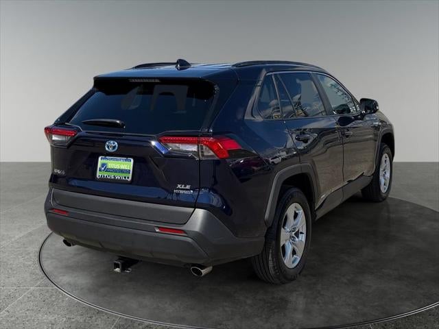 2021 Toyota RAV4 Hybrid XLE