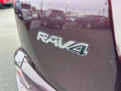 2017 Toyota RAV4 XLE 1 Owner Local