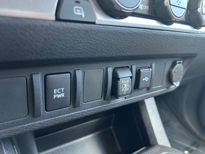 2022 Toyota Tacoma SR5 V6