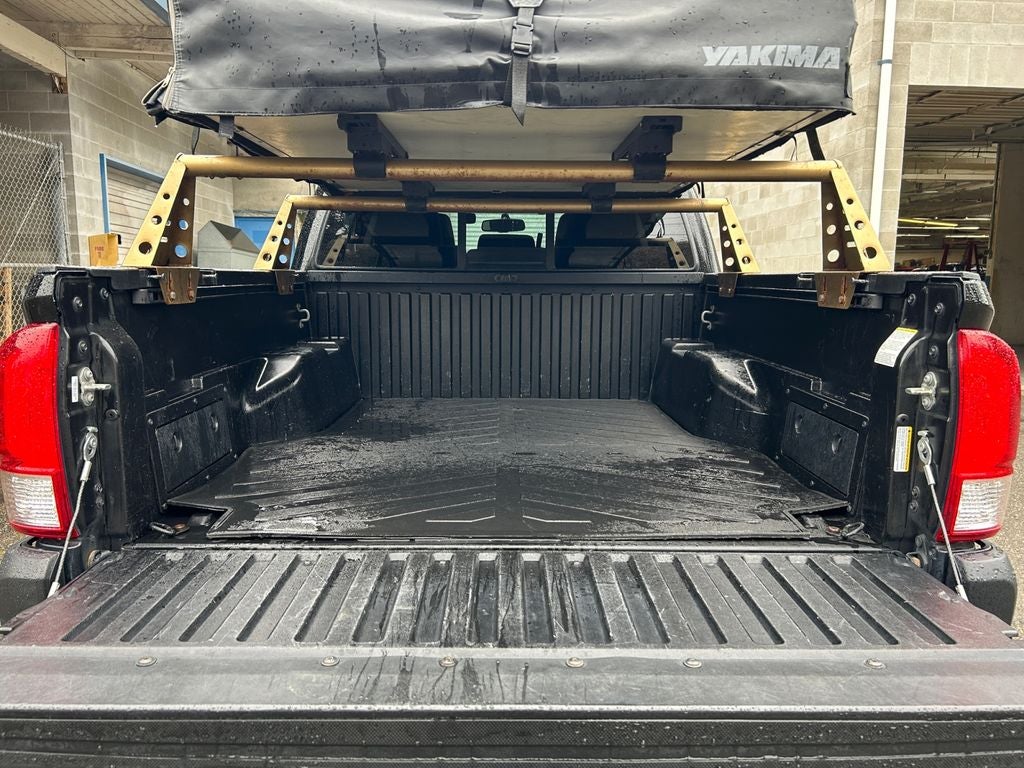 2017 Toyota TACOMA SR5 SR5