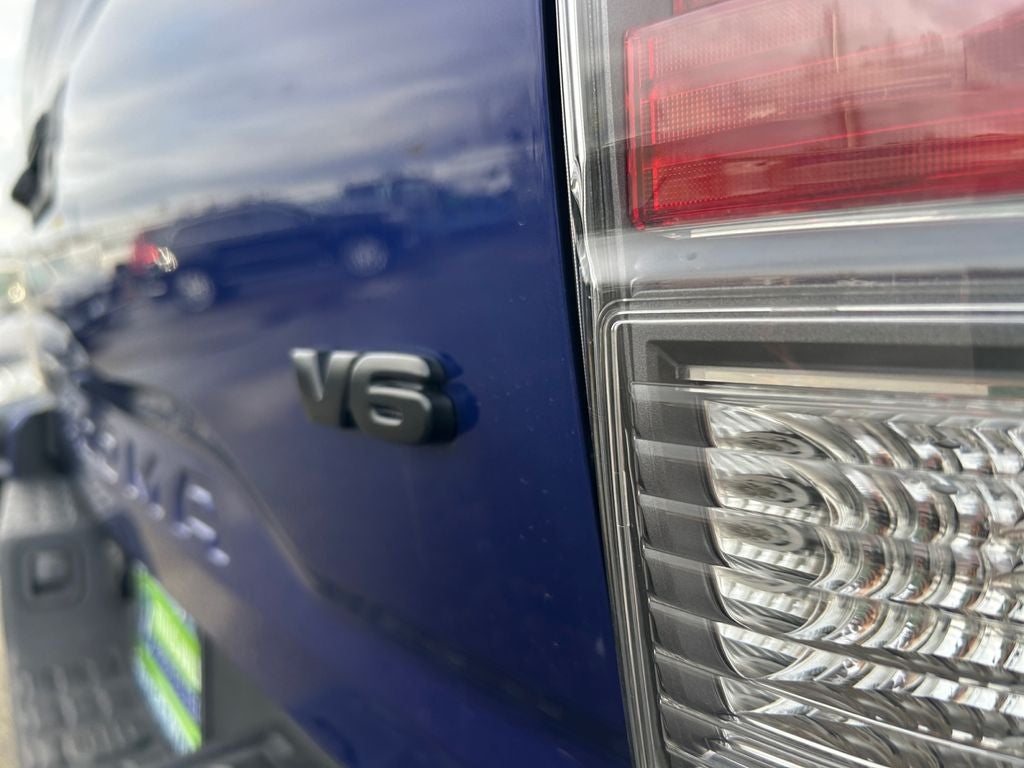 2023 Toyota Tacoma TRD Sport V6