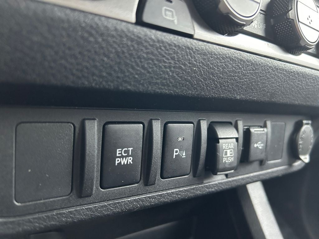 2023 Toyota TACOMA SR5 SR5 V6