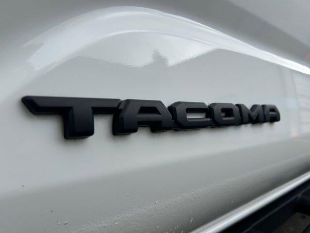 2025 Toyota TACOMA SR5 SR5