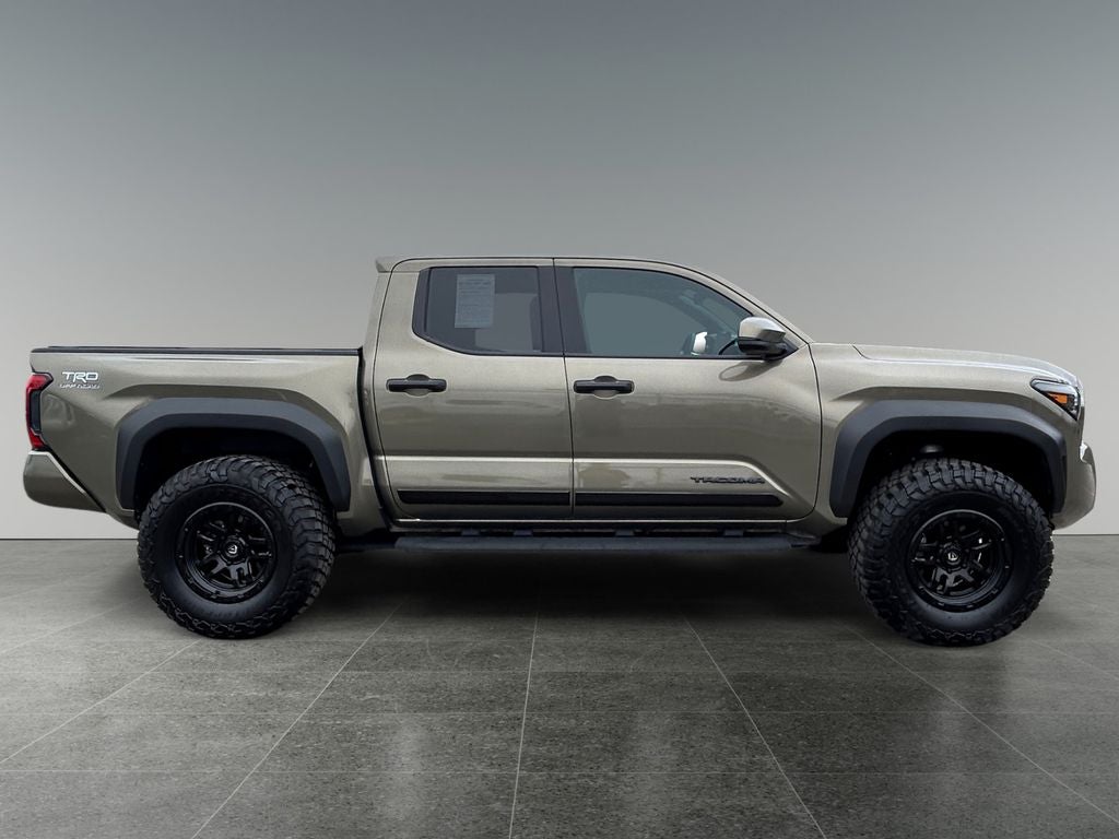 2024 Toyota TACOMA TRD OFFRD TRD Off-Road 1 OWNER