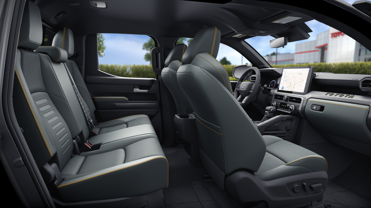 2026 Toyota Tacoma i-FORCE MAX Trailhunter