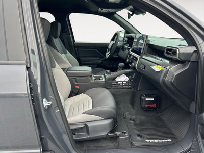 2025 Toyota Tacoma Hybrid TRD Off Road