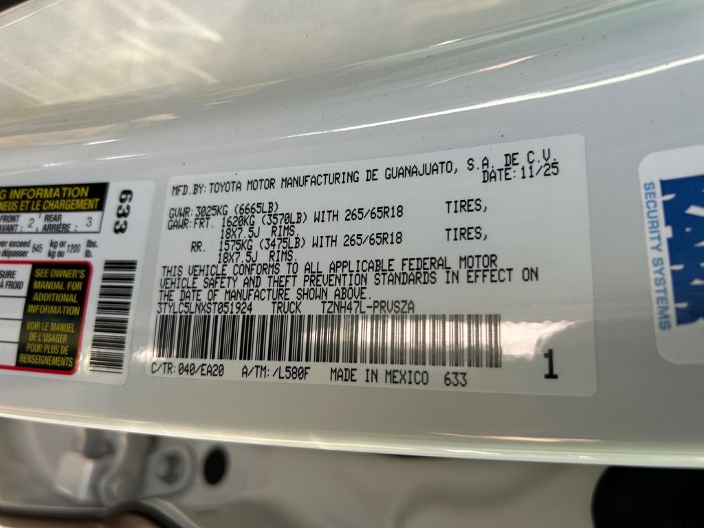 2025 Toyota Tacoma Hybrid TRD Sport