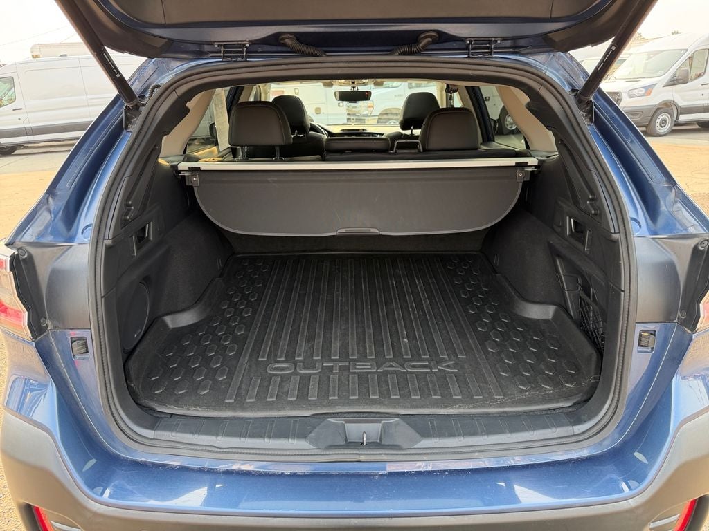 2021 Subaru Outback Limited ONE OWNER