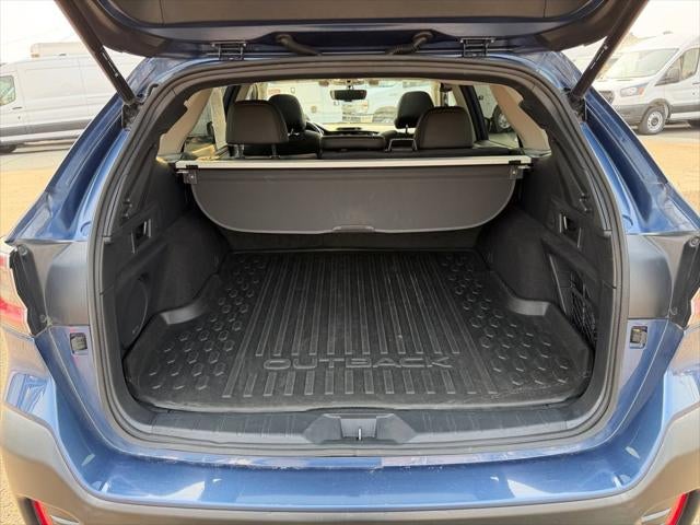 2021 Subaru Outback Limited ONE OWNER