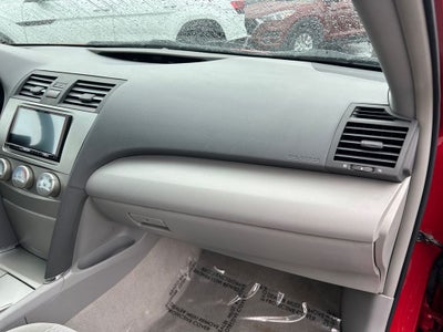 2011 Toyota CAMRY LE