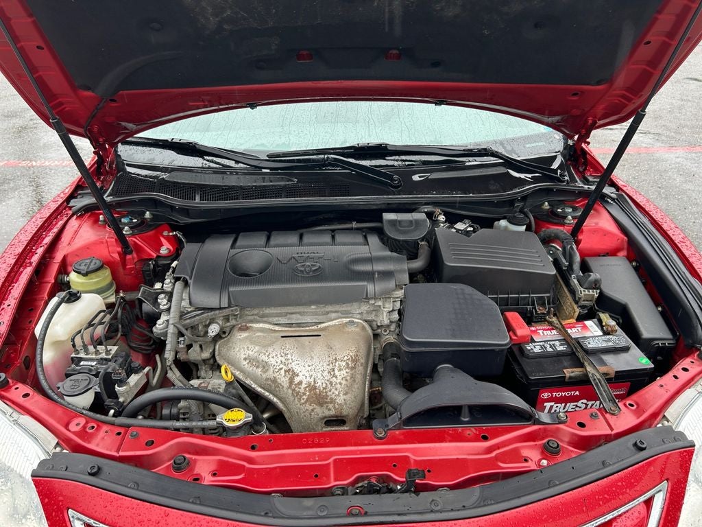 2011 Toyota CAMRY LE