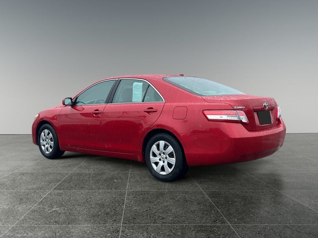 2011 Toyota CAMRY LE