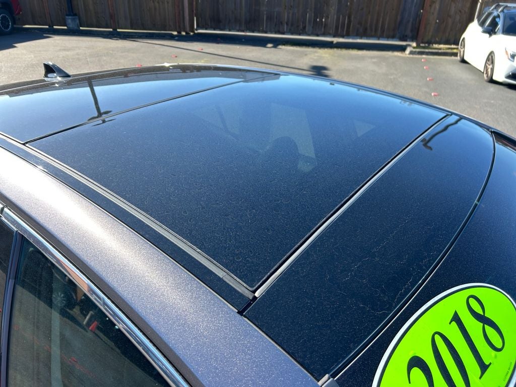 2018 Toyota CAMRY XLE