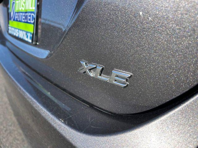 2018 Toyota CAMRY XLE