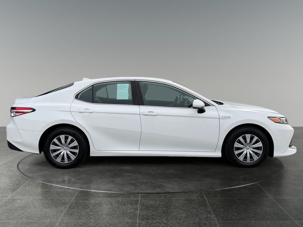 2020 Toyota Camry Hybrid LE
