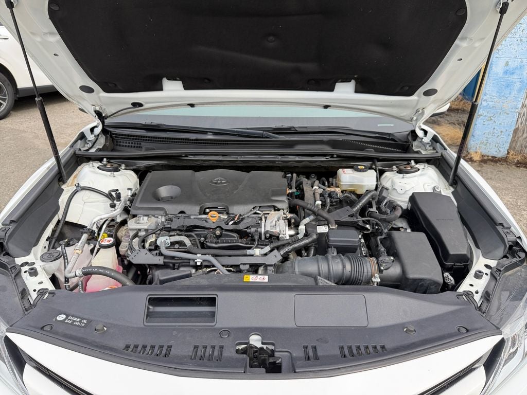 2020 Toyota Camry Hybrid LE