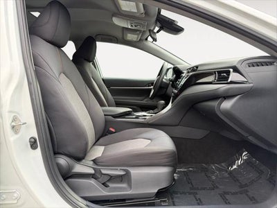 2020 Toyota Camry Hybrid LE