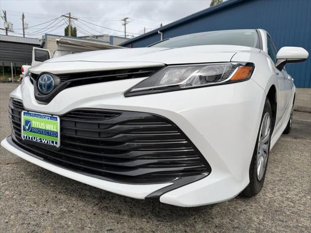 2020 Toyota Camry Hybrid LE