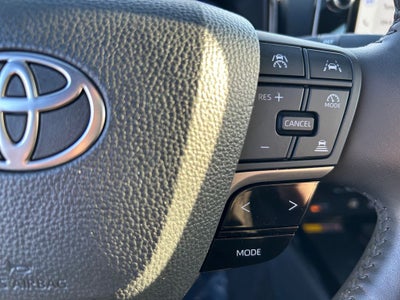 2025 Toyota CAMRY XSE