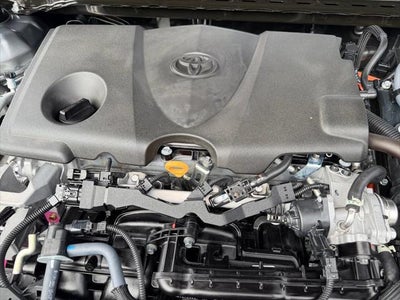 2025 Toyota Camry SE HYBRID