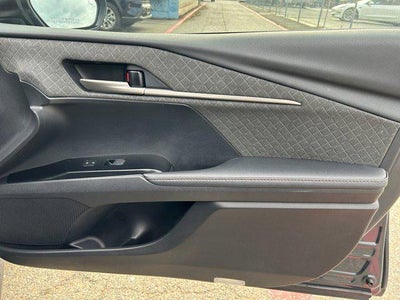 2025 Toyota CAMRY XLE