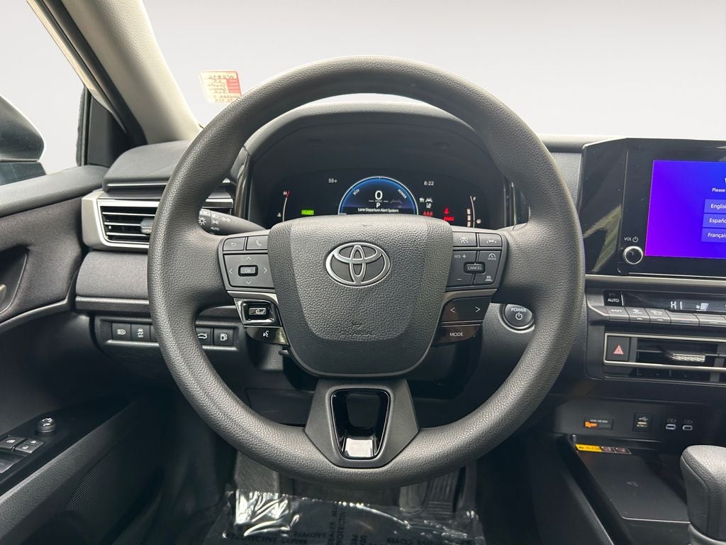 2025 Toyota CAMRY LE